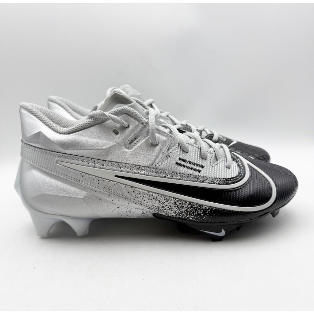 Nike Mens Vapor Edge Elite 360 2 Football Cleats Size 11 Silver DA5457-003 NWOB