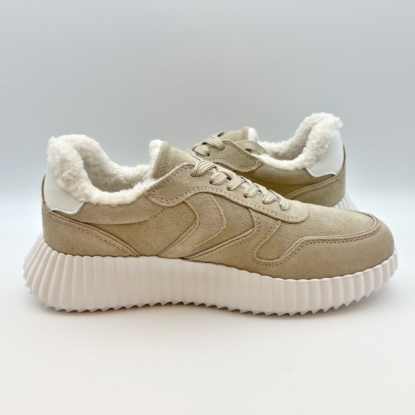Steve Madden Womens Shereen-Fur Lined Sneakers US 8.5 M EU 39 Tan Grey Suede NIB