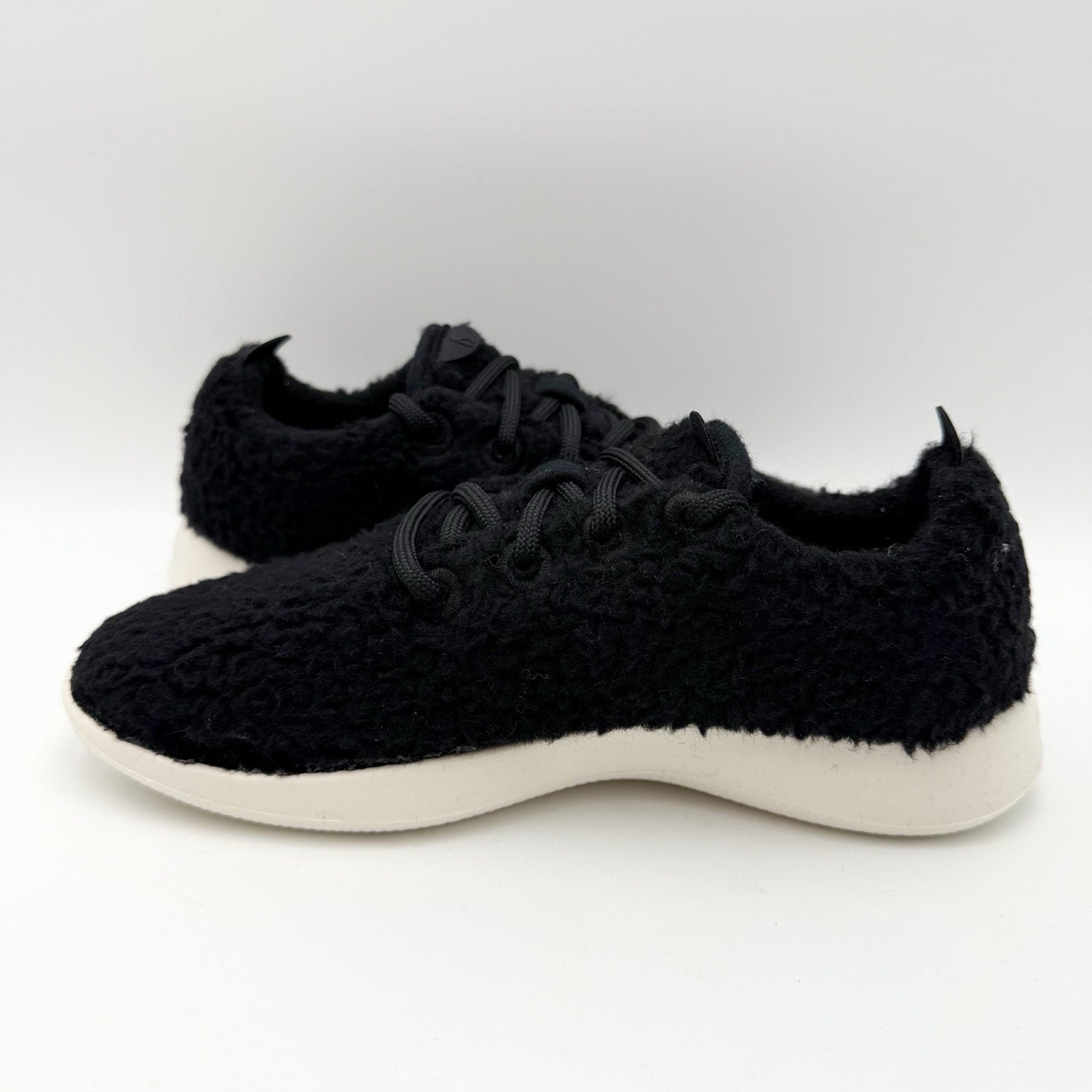 AllBirds Womens Runner Fluff Sneakers Size 6 EU 36 Black Merino Wool Comfort NIB