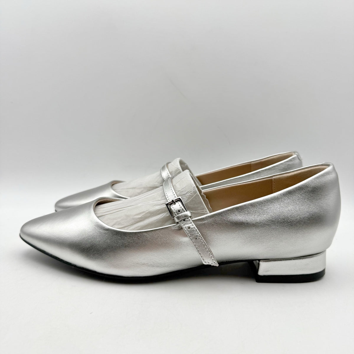 Rockport Womens Taren Flats Size 7 WIDE Silver Metallic Leather Mary Janes NWOB