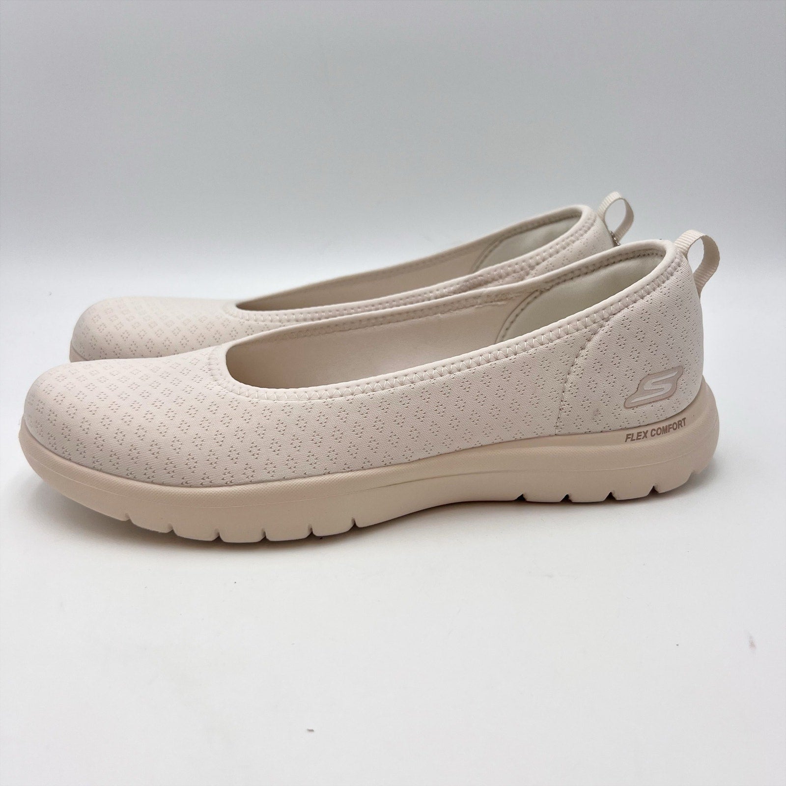 Skechers Womens On The Go Flex Sienna Flat Shoes Size 9 Natural Cream NIB