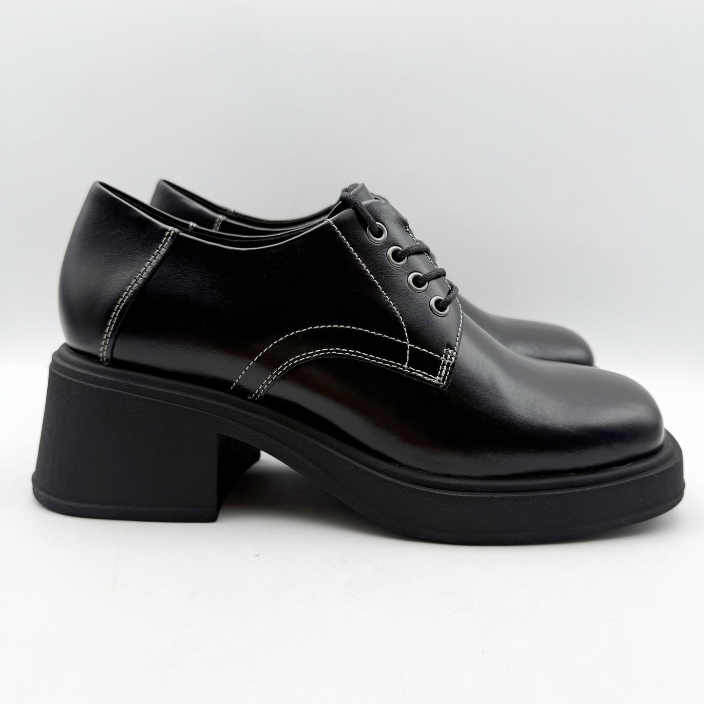 Vagabond Womens Dorah Lace up Oxford Shoes EU 39 US 9 Black Leather NIB