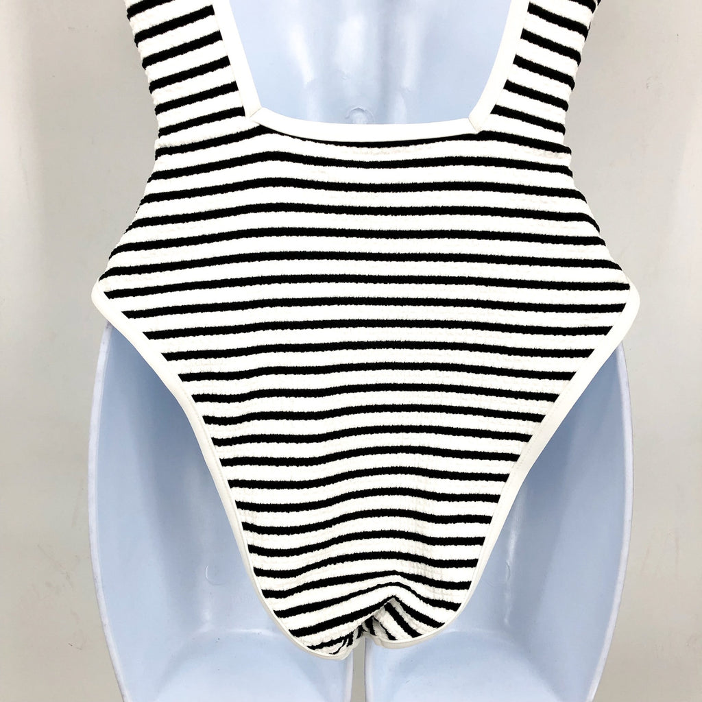 L*SPACE Women's Coco One-Piece Swimsuit Medium Black White Sail Along Stripe NWT