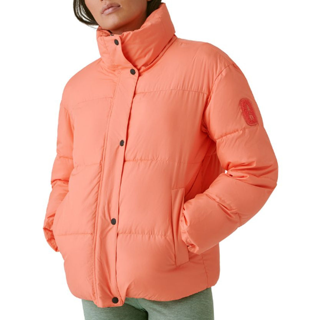 Bass Outdoors Womens Discovery Puffer Coat Medium Orange Living Coral NWT