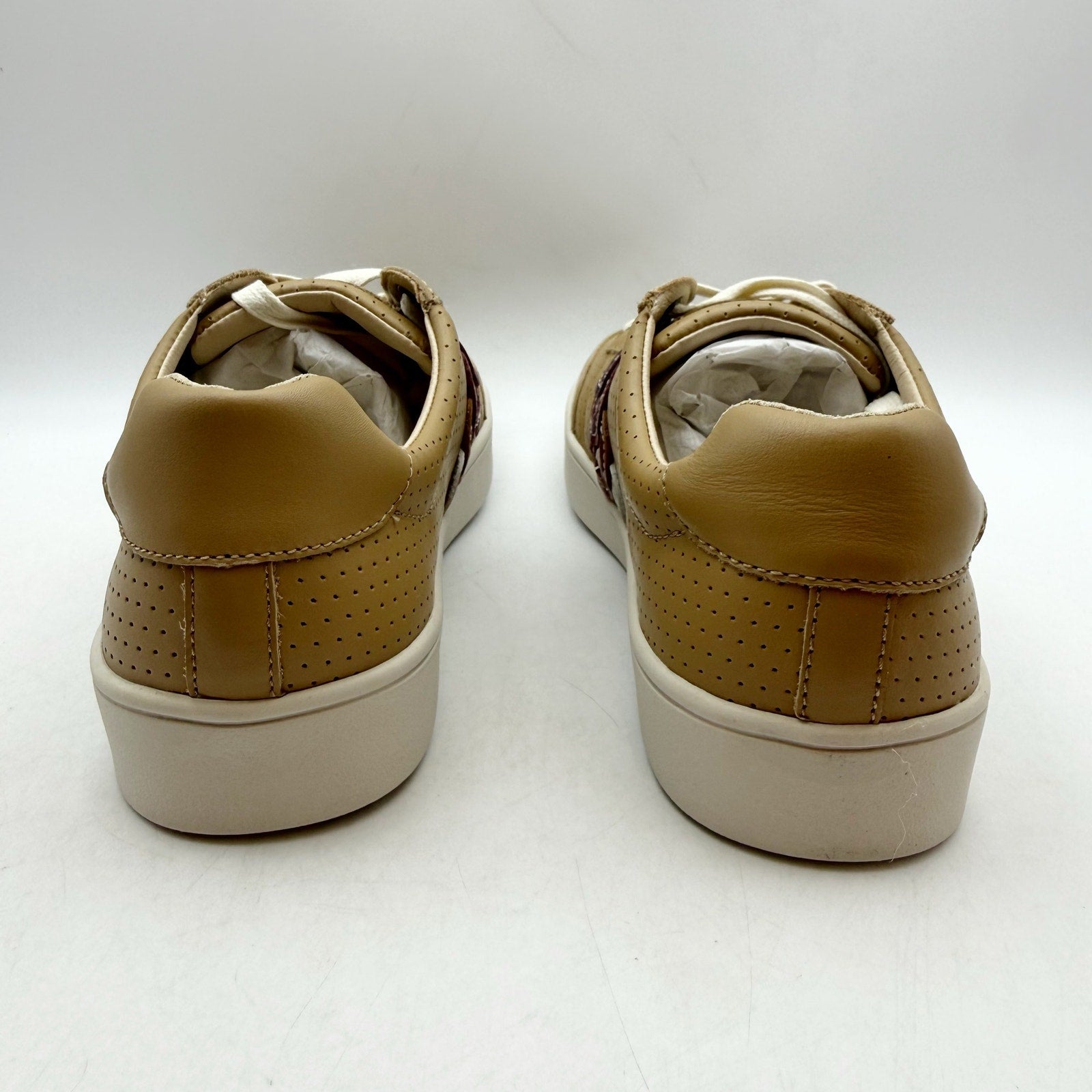 Spenco Womens Cambridge Low Sneakers US 7.5 Wide EU 38 Tan Leather NIB