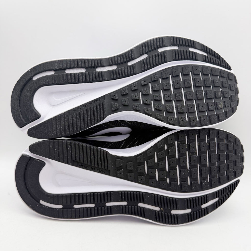 Nike Mens Run Swift 3 Running Sneakers US 9.5 Wide Black White Athletic NWOB