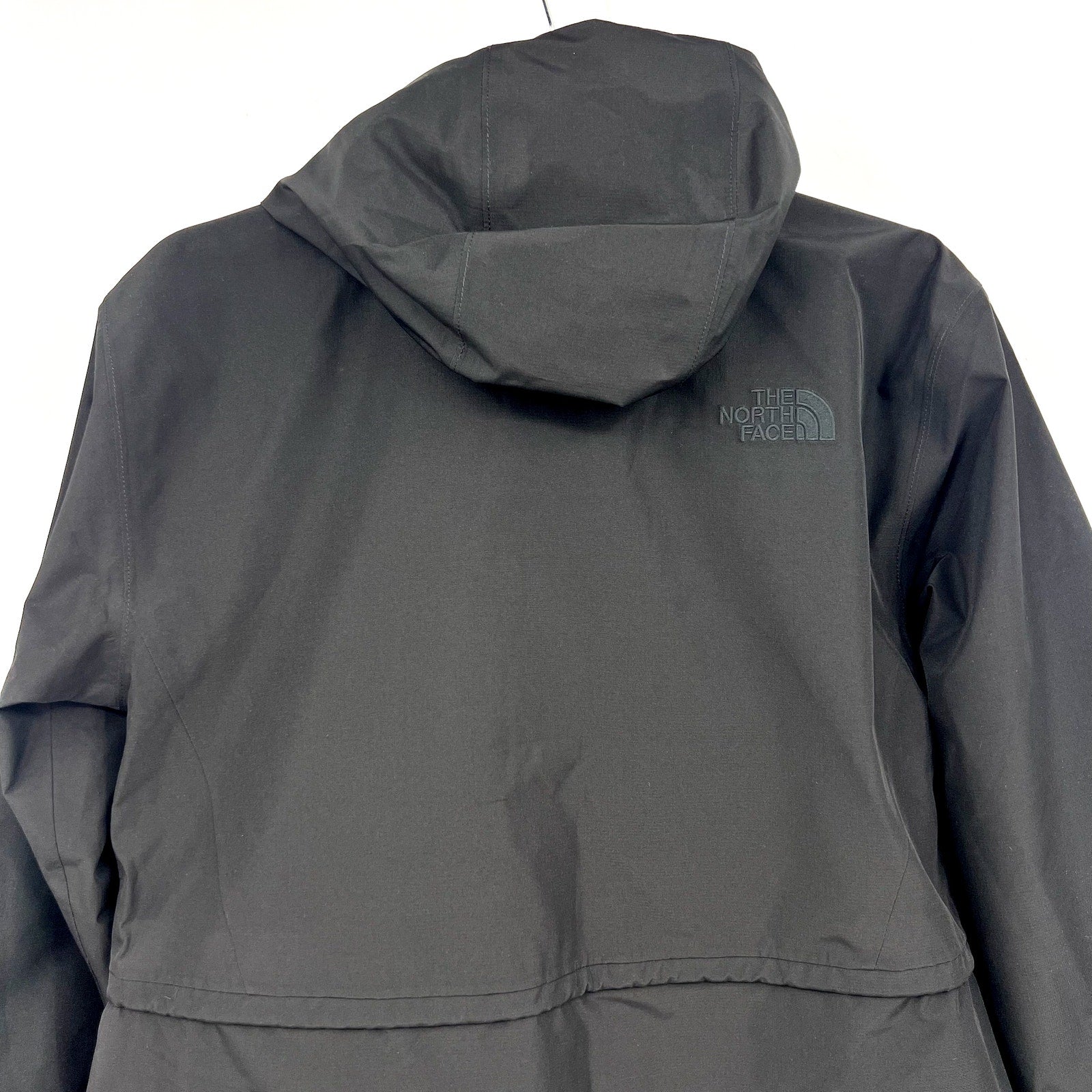 THE NORTH FACE Women's Daybreak Crop Rain Jacket Small TNF Black Hooded NWT