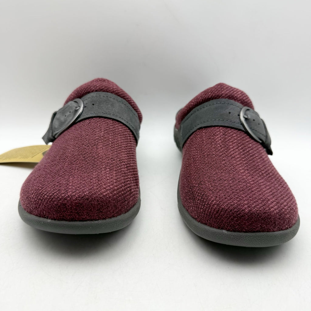 Spenco Womens Aria Slip-On Shoes Size 6.5 B EU 37 Mulberry Purple NIB