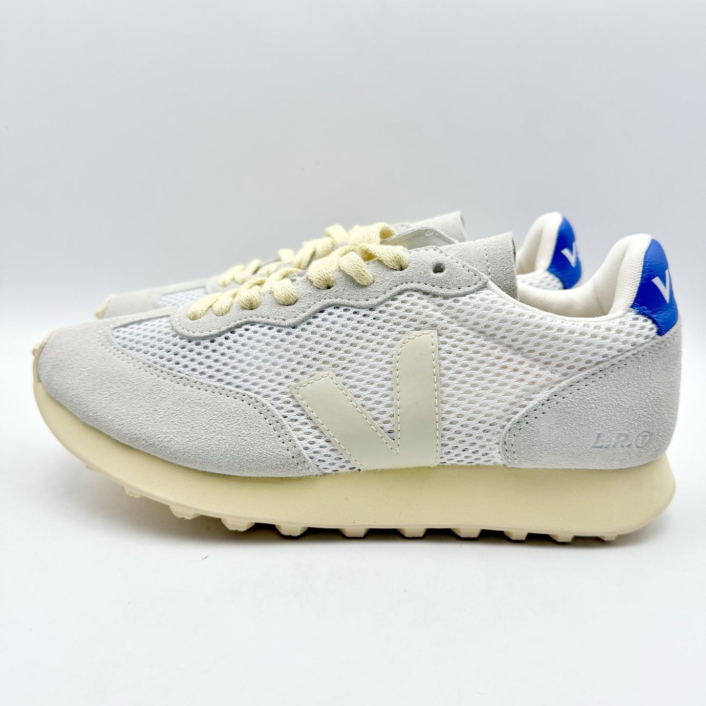 Veja Womens Rio Branco Sneakers US 7 EU 38 Tan Beige Suede NWOB