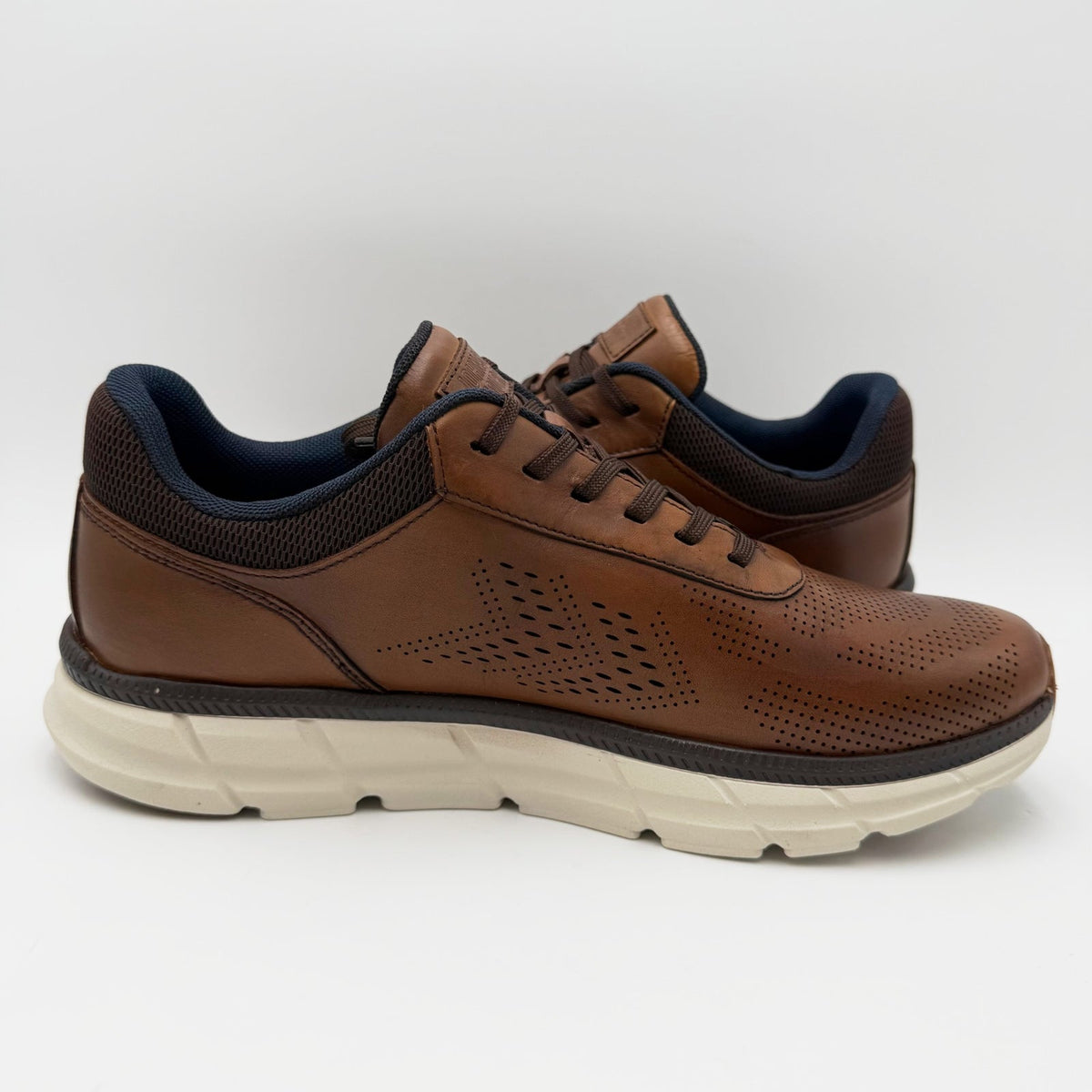 Johnston & Murphy Mens Hastings U-Throat Casual Sneakers Size 10 Tan Leather NIB