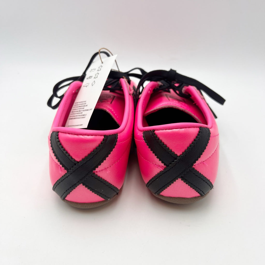 Adidas Womens Tokyo Casual Sneakers Size 6 Pink Black NWOB