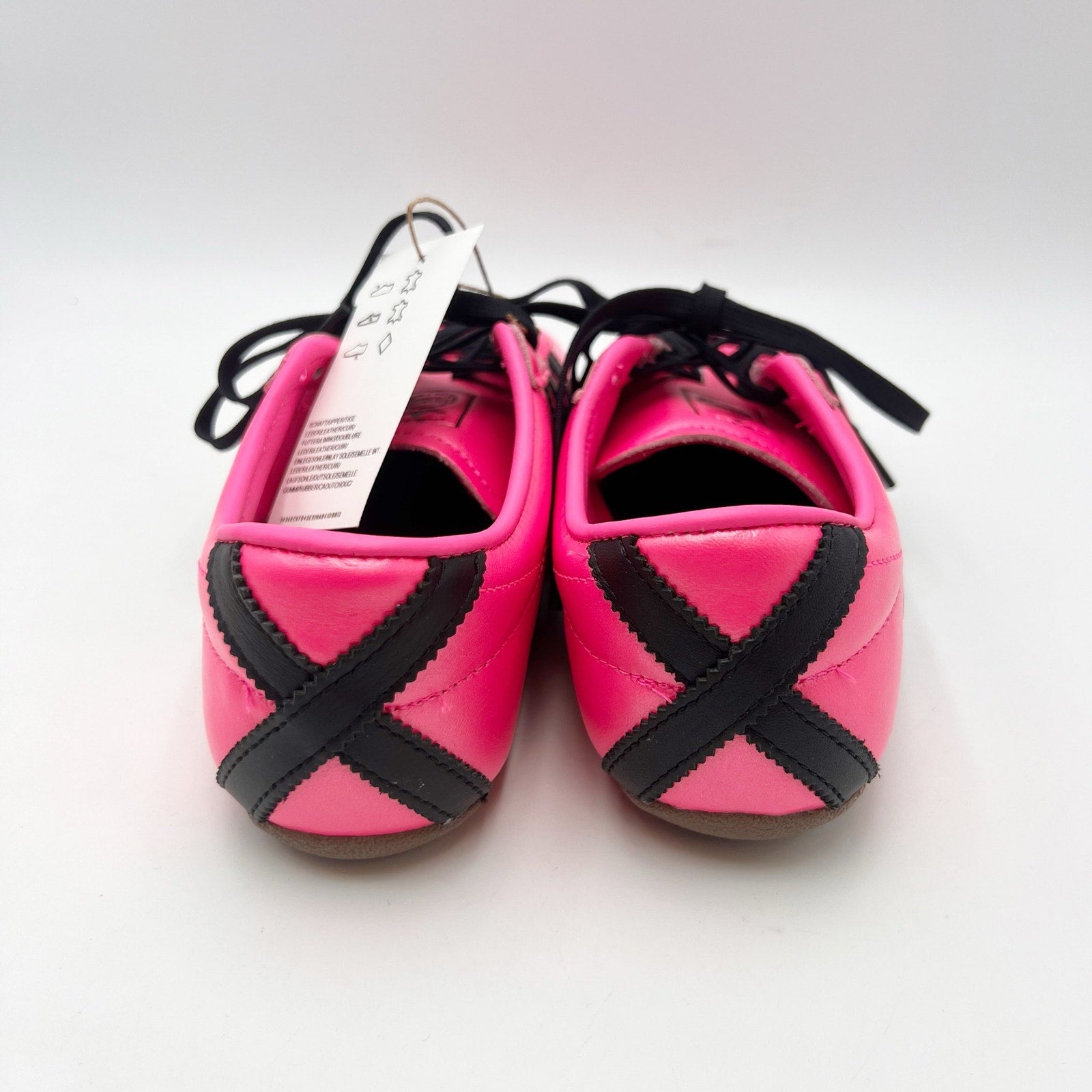 Adidas Womens Tokyo Casual Sneakers Size 6 Pink Black NWOB