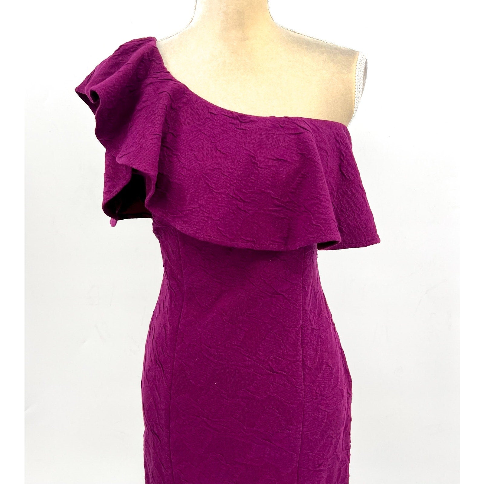 LILLY PULITZER Bordeaux One Shoulder Dress Size 6 Purple Cherry Jacquard NWT