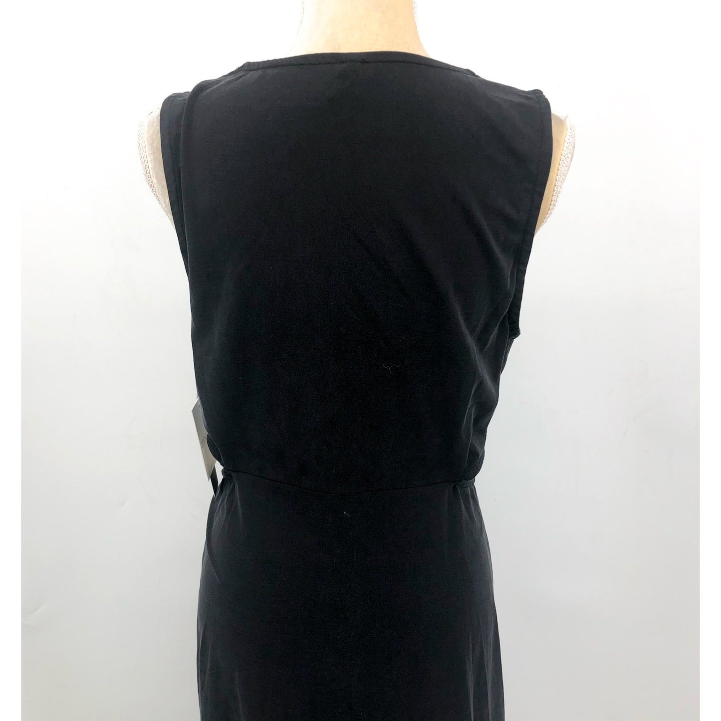BEYOND YOGA Around The World Front Twist Dress Small Black Sleeveless NWT