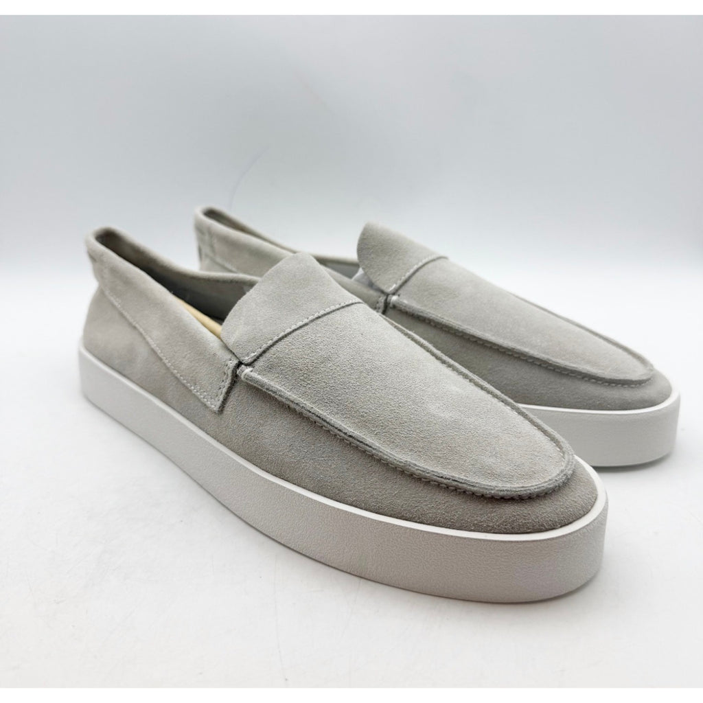 Saint Morta Men's Hemisphere Slip On Loafers Size 8 Light Grey White Suede NIB