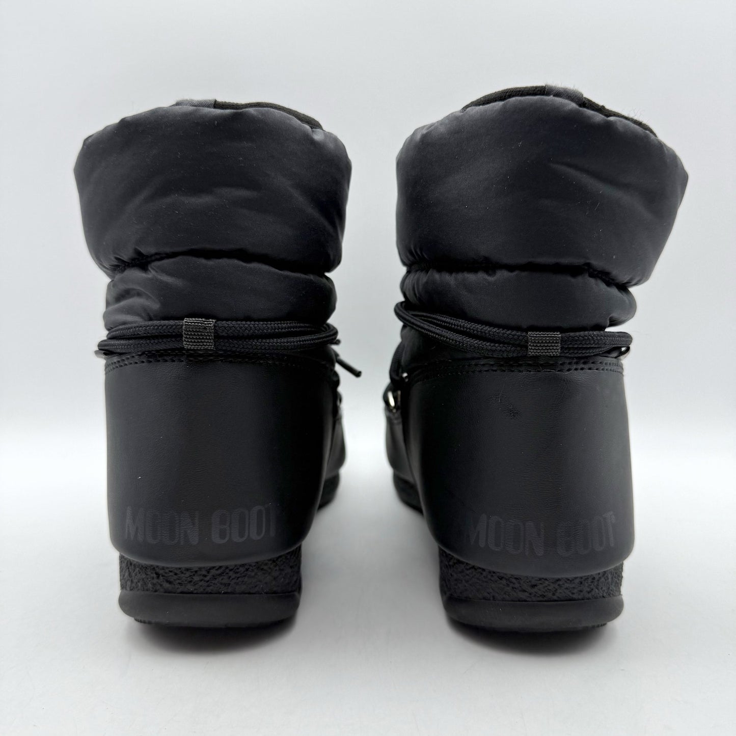 Moon Boot Low Nylon Ankle Boots Size EU 36 US 5.5 Black Waterproof NWOB