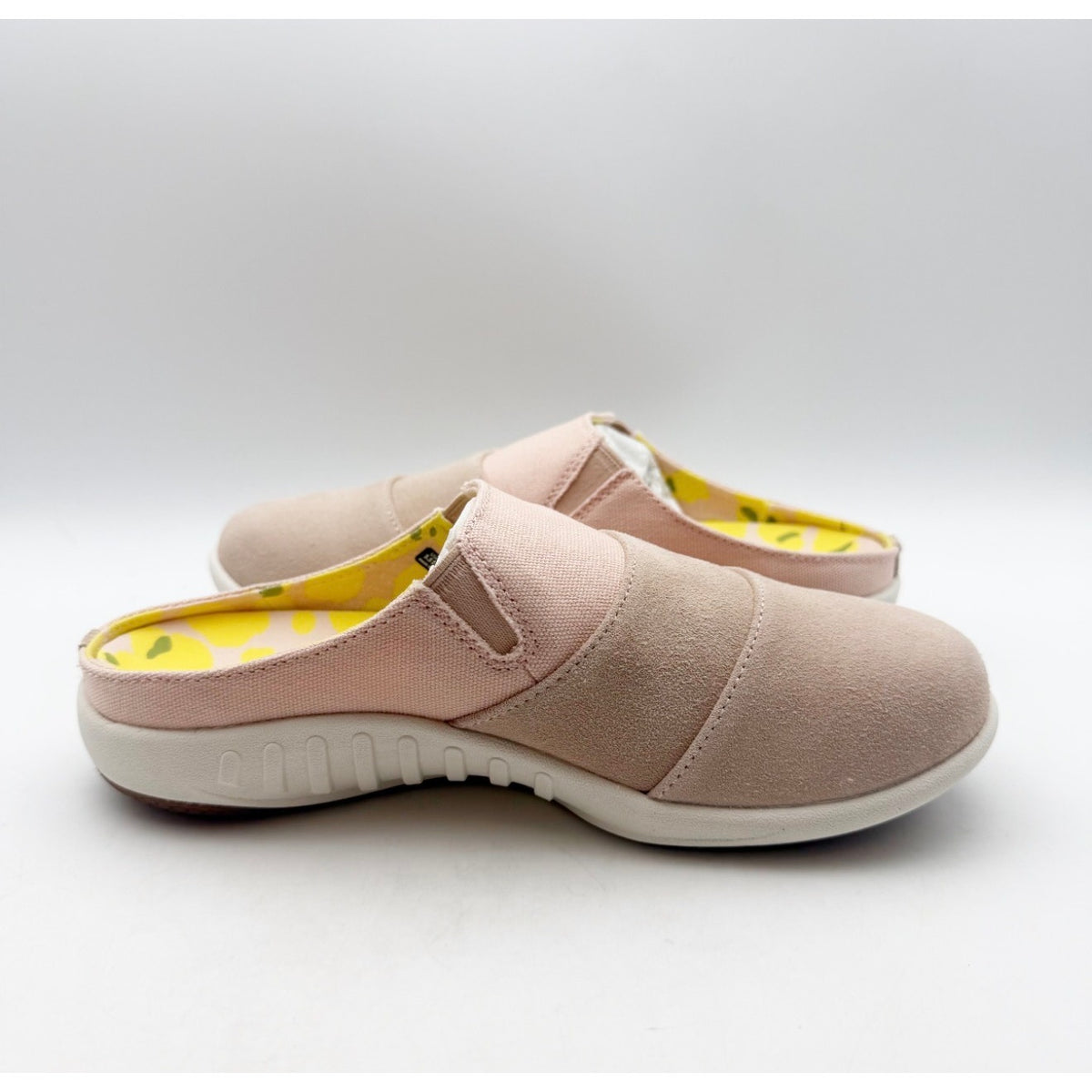 SPENCO Womens Siesta Bokeh Layered Clogs 5.5 WIDE Blush Pink Suede Lemons NIB