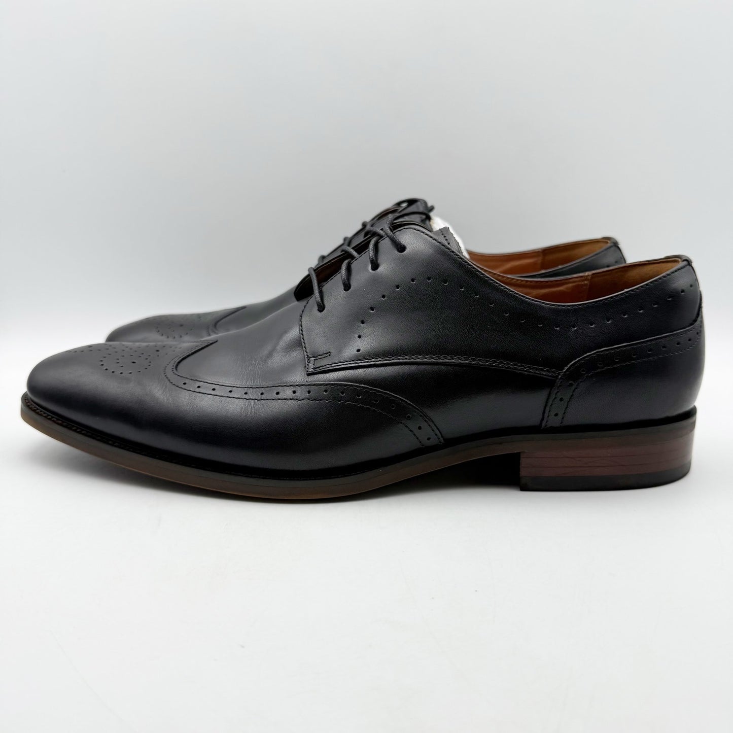 Florsheim Mens Sorrento Wing Tip Oxford Shoes US 10.5 Wide Black Leather NIB