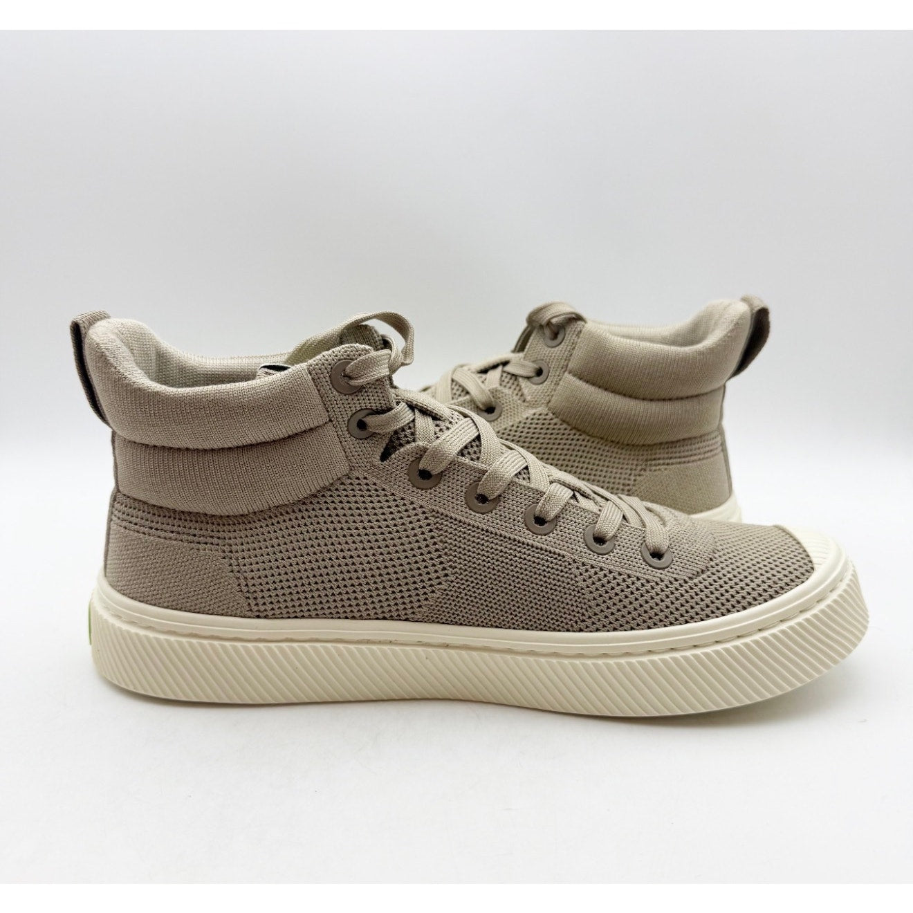 Cariuma IBI High Top Knit Sneaker Mens 8 Womens 9.5 Sand Tan Bamboo NIB