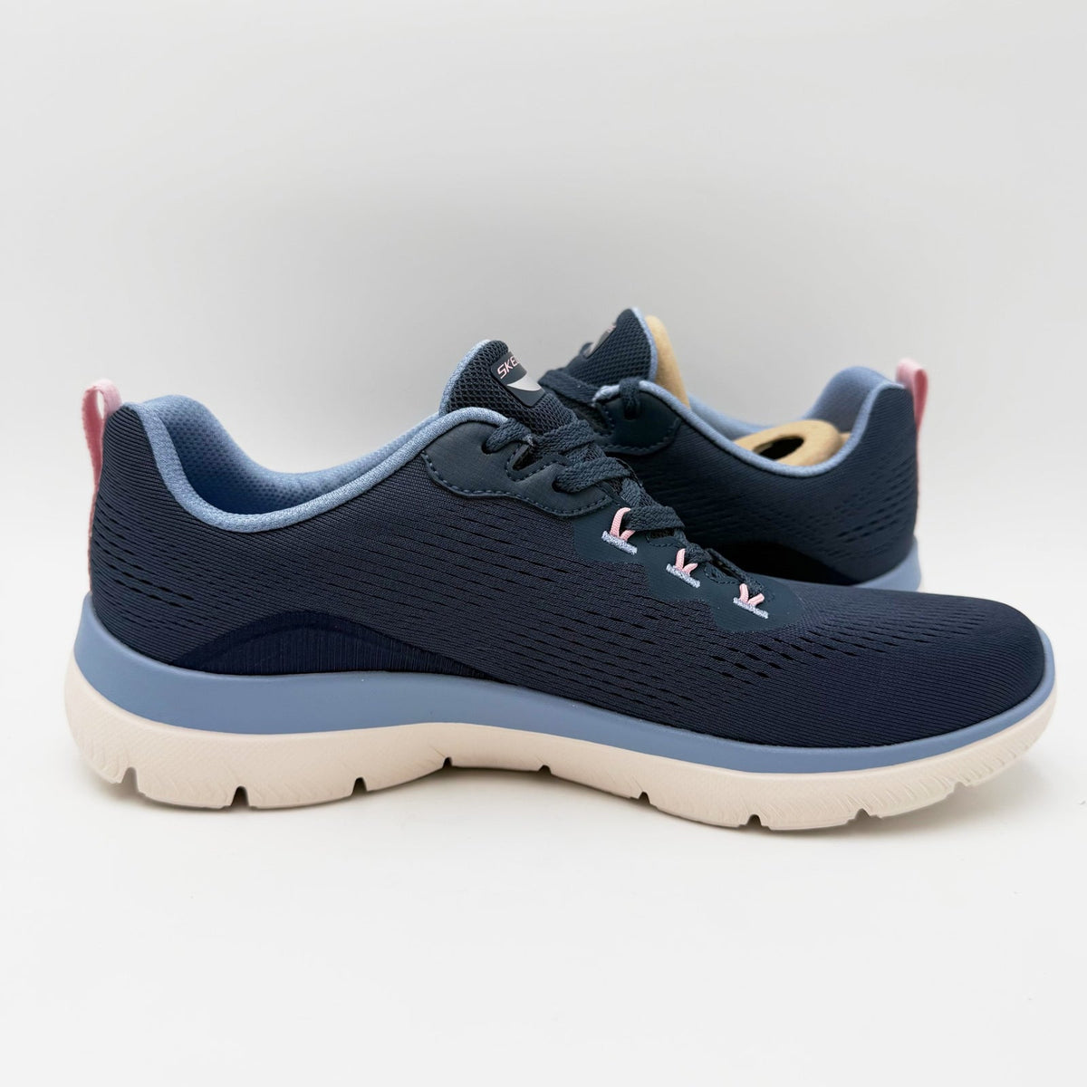 Skechers Womens Arch Fit Summits Daily Flow Casual Sneakers Size 9 Navy Blue NIB
