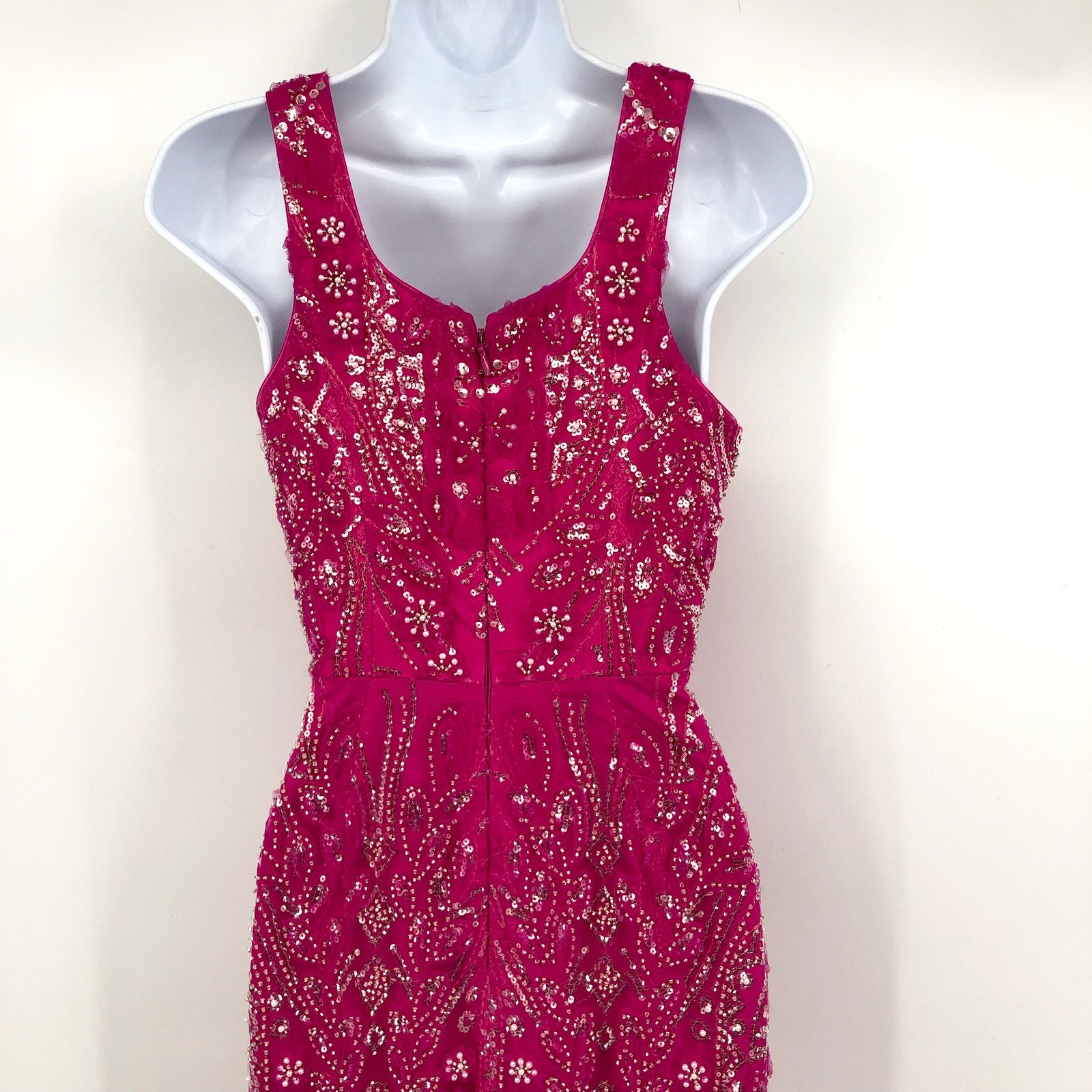 DRESS THE POPULATION Tyra Sequin Mermaid Gown XS Bright Fuchsia Pink NWT