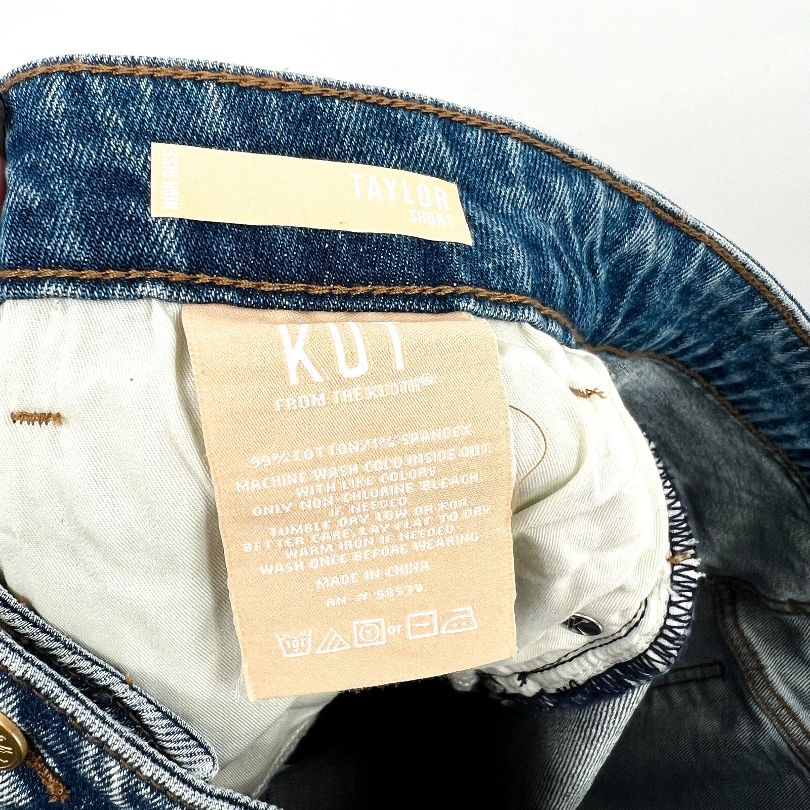 KUT FROM THE KLOTH Taylor Jean Shorts Size 12 Freedom Blue High Rise Raw Hem NWT