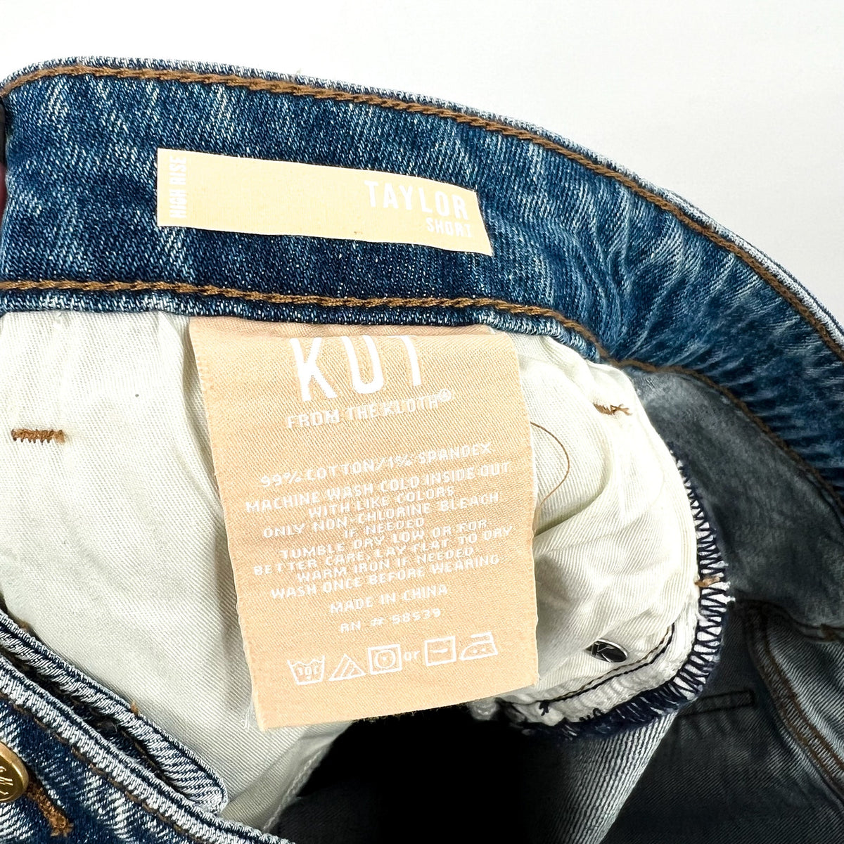KUT FROM THE KLOTH Taylor Jean Shorts Size 12 Freedom Blue High Rise Raw Hem NWT