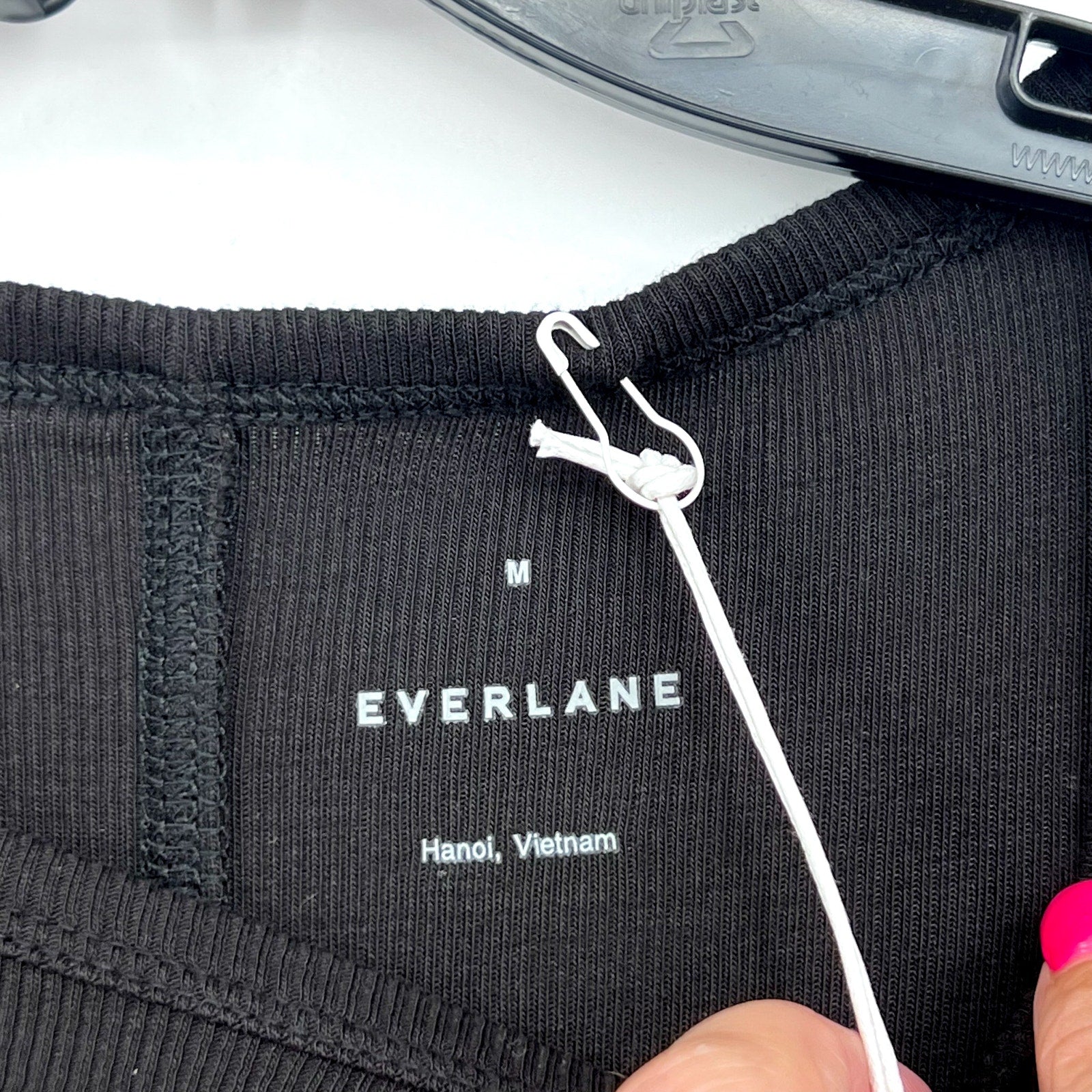 EVERLANE Womens The Luxe Rib Long-Sleeve Crew Tee Medium Black Supima Cotton NWT