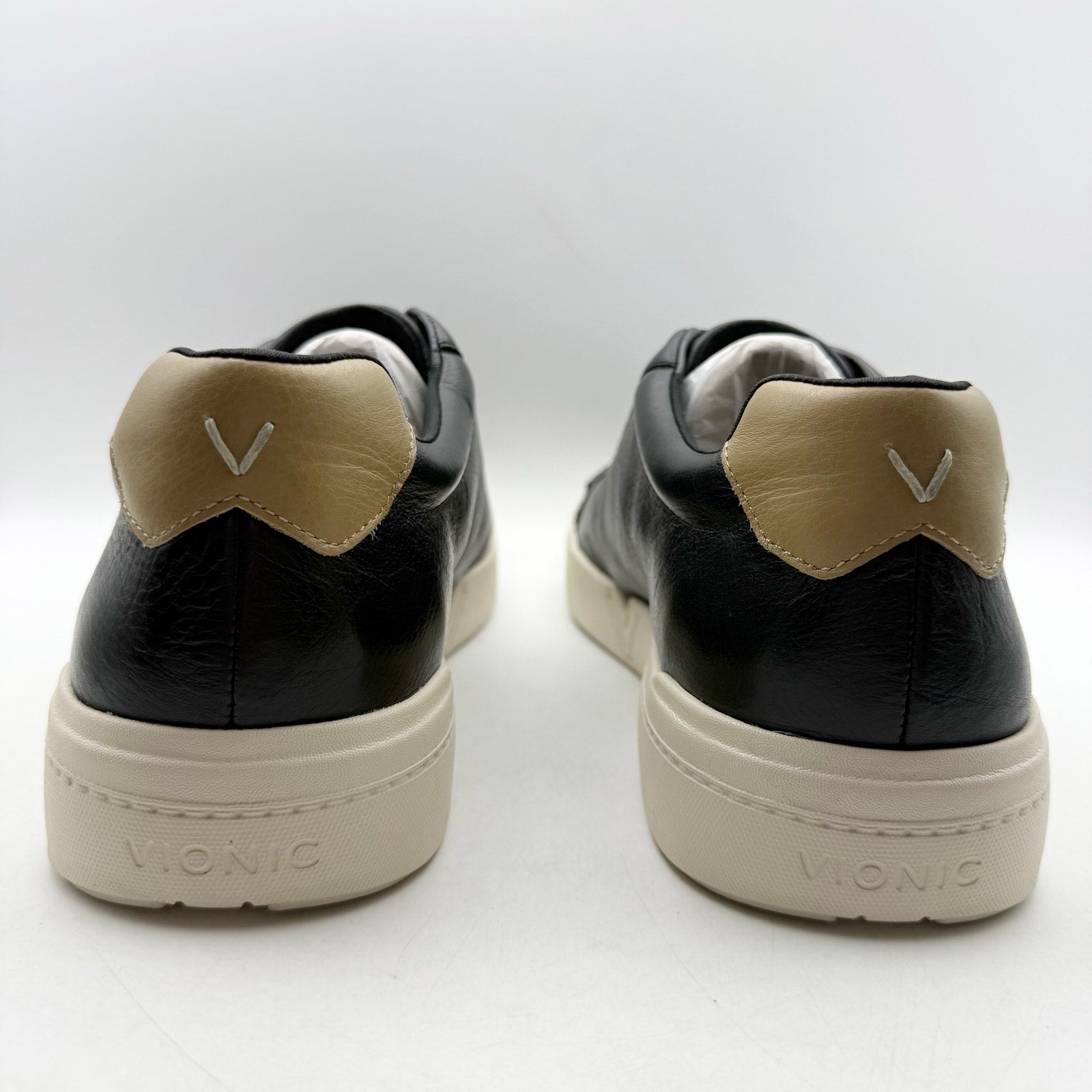 Vionic Mens Colbie Sneakers US 12 EU 45 Black Leather NWOB