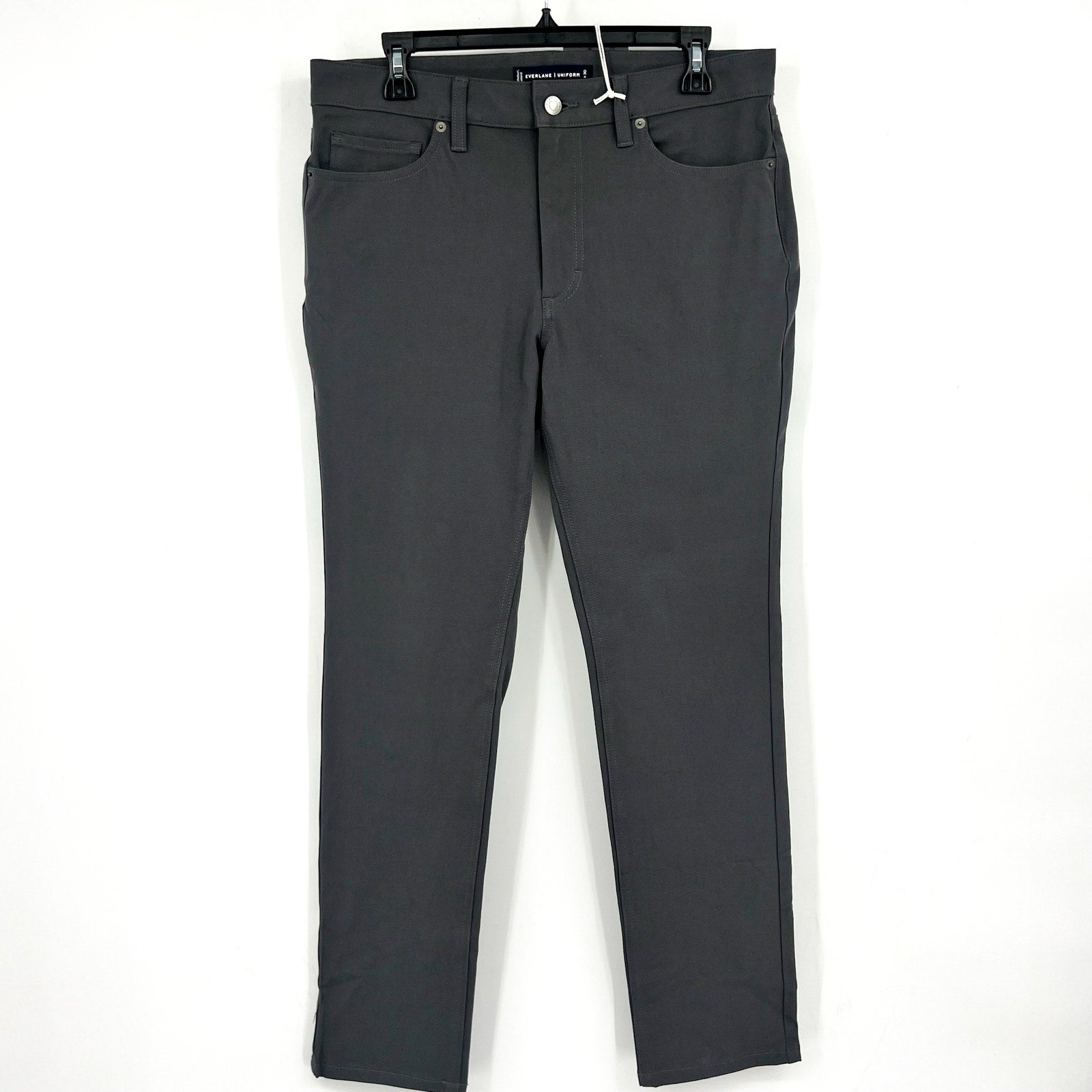 EVERLANE Men's Performance Pant 32x30 Grey Slim Fit Uniform 5-Pocket NWT
