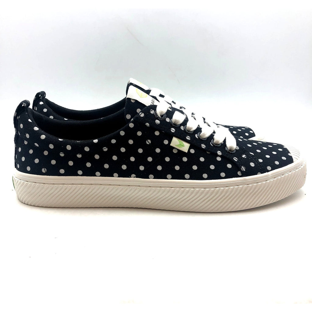 Cariuma Womens OCA Low Sneakers Size 7 Black White Polka Dot Canvas NIB