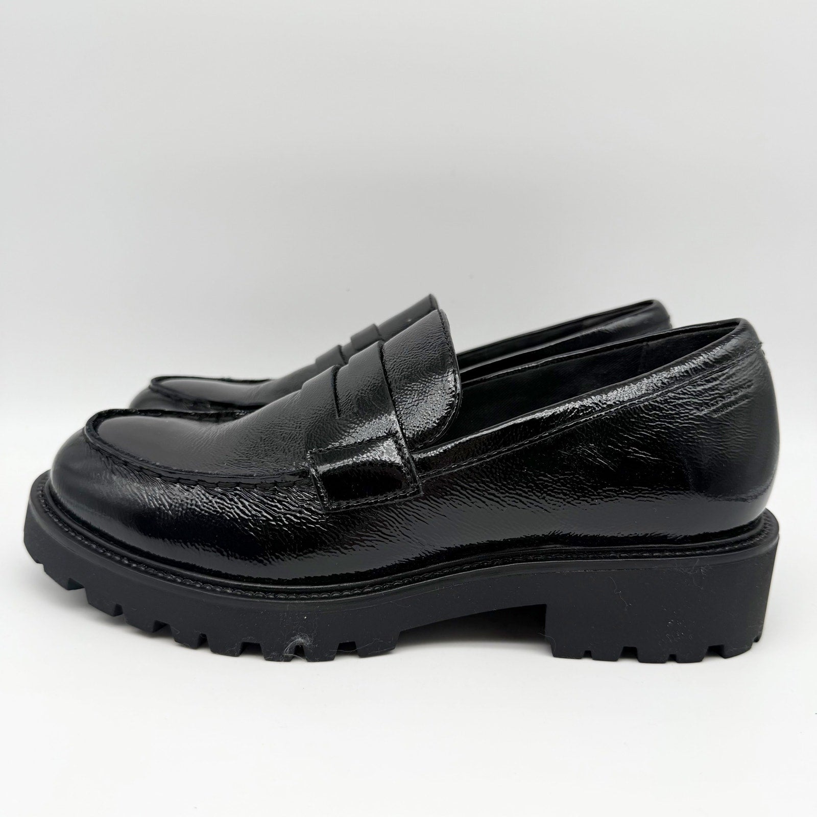 Vagabond Women Kenova Penny Loafers EU 38 US 8 Black Crinkle Leather NIB