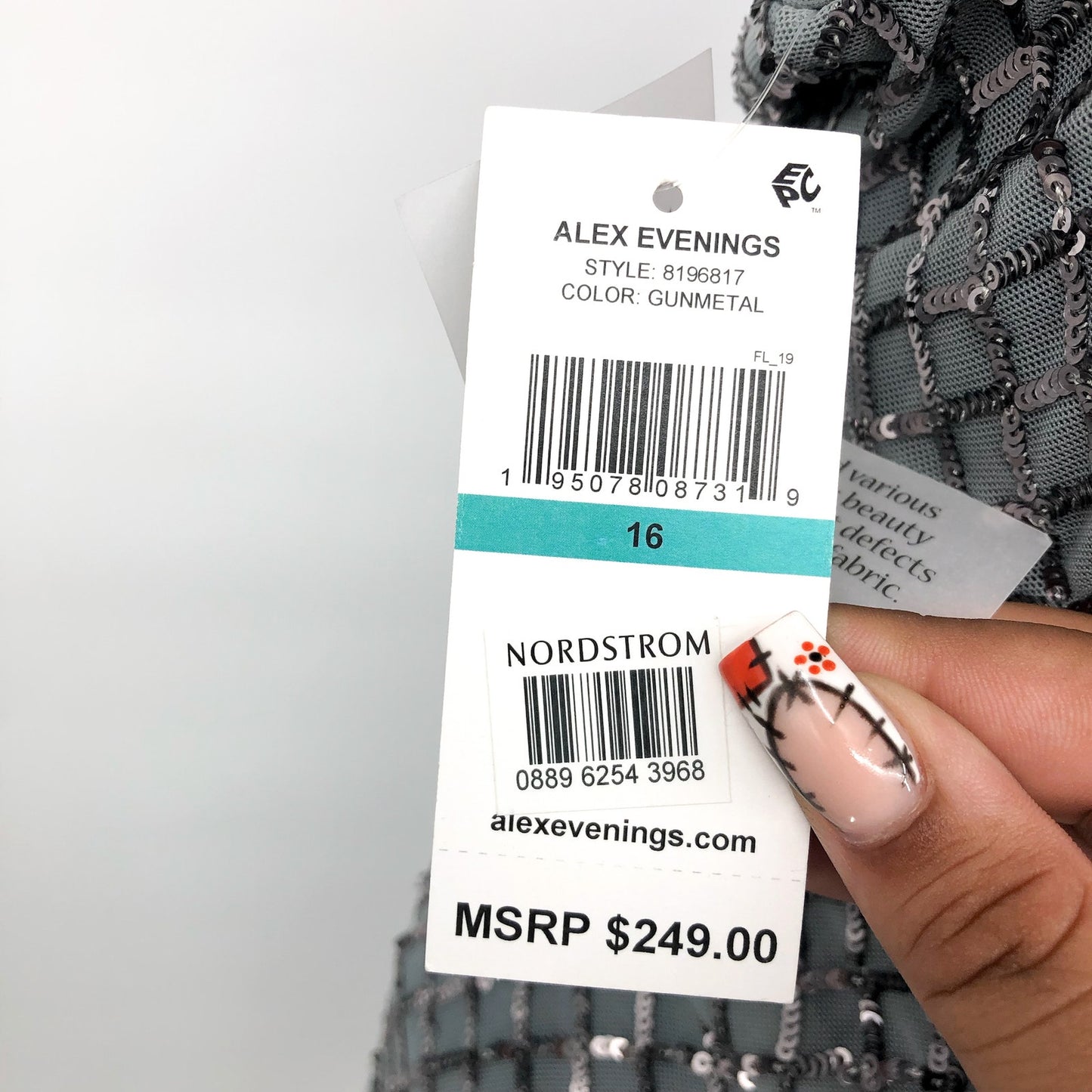 ALEX EVENINGS Sequin Scoop Neck Gown Size 16 Silver Gunmetal Cap Sleeve NWT