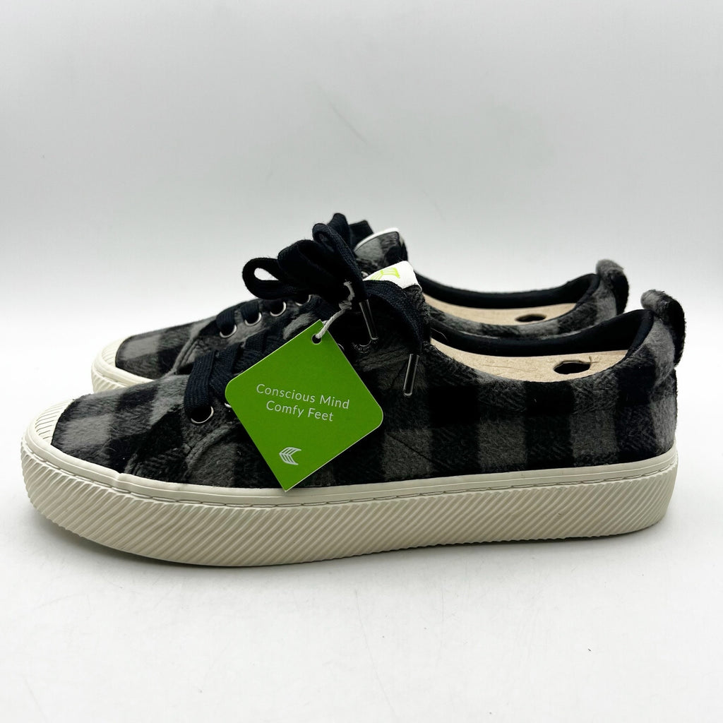 Cariuma OCA Low Sneakers Men's 9 Women's 10.5 Black Grey Plaid NIB