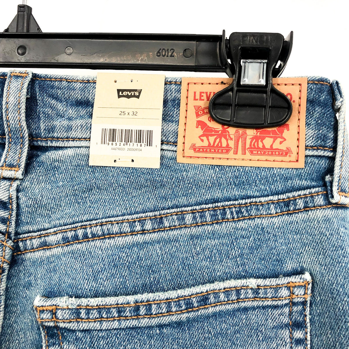 LEVI'S Women's Superlow Bootcut Jeans 25x32 Size 0 Medium Wash NWT A4679-0001