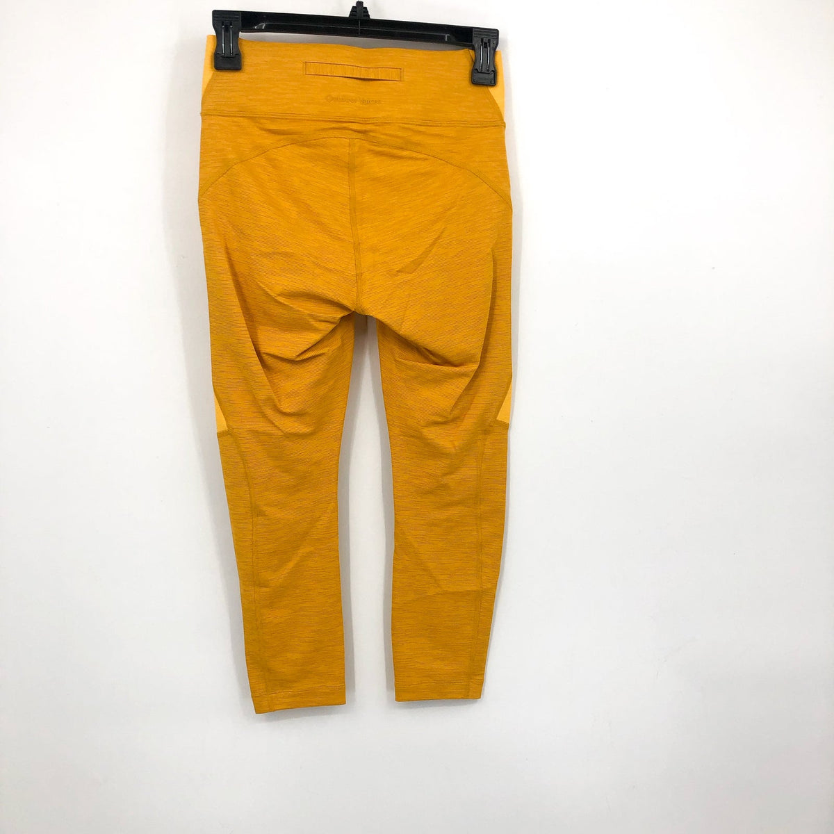 OUTDOOR VOICES Women's TechSweat Core 3/4 Legging Small Yellow Citrus Cider NWT