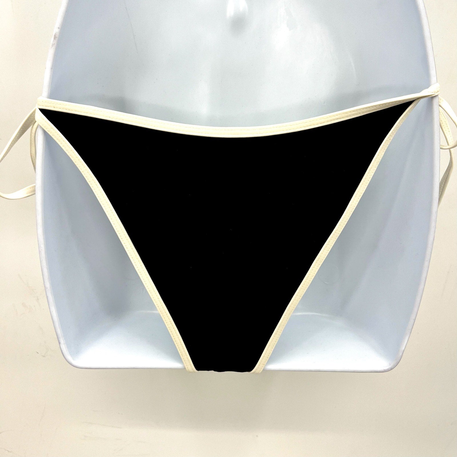 L*Space Women's Levy Classic Bikini Bottoms Small Black White Adjustable Tie NWT