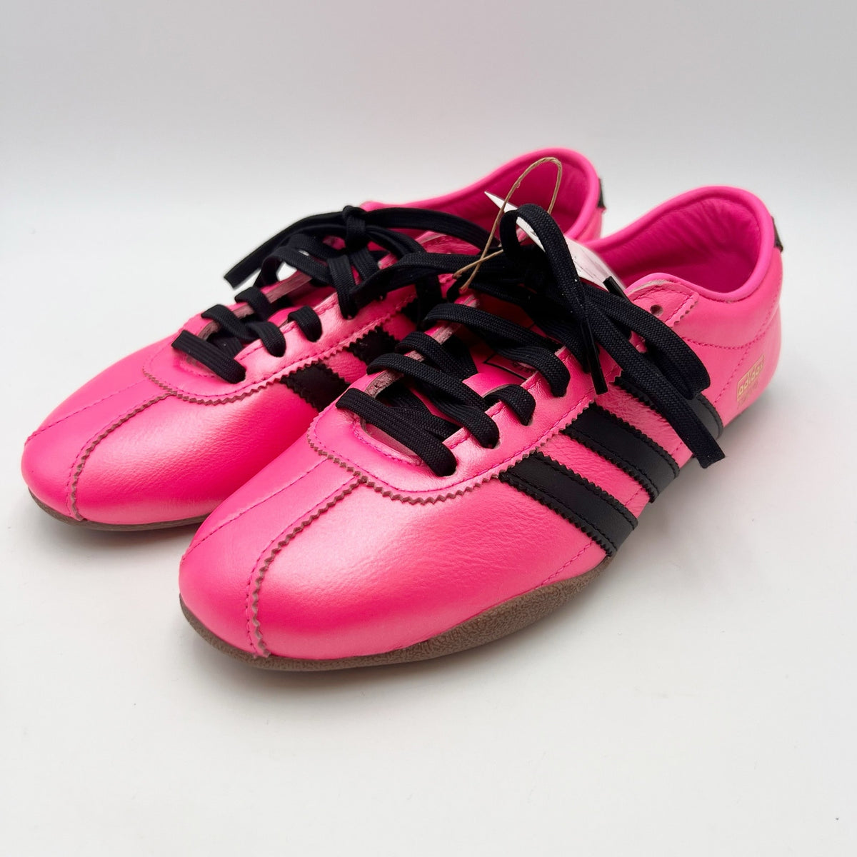 Adidas Womens Tokyo Casual Sneakers Size 6 Pink Black NWOB