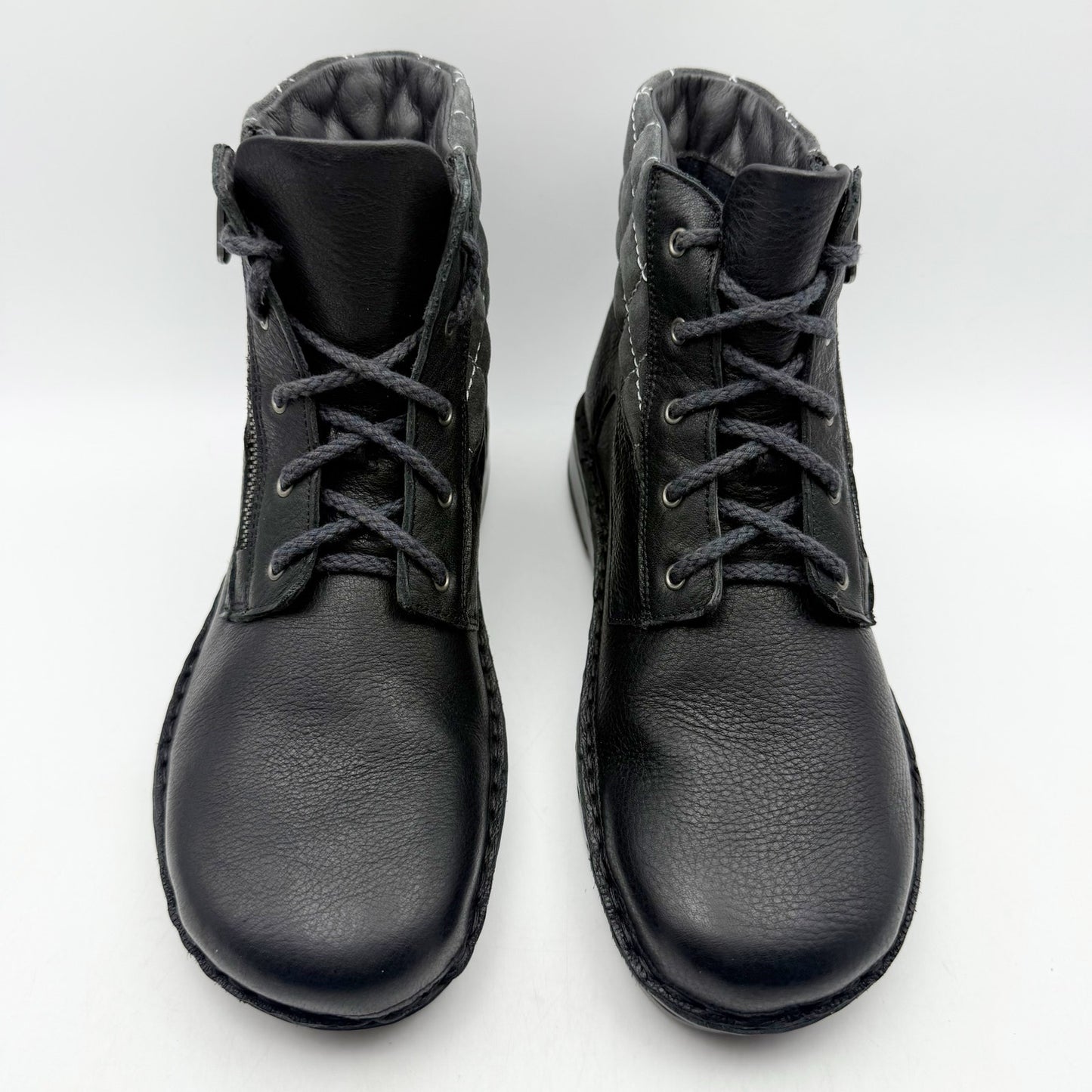 Naot Womens Castera Boots EU 37 US 6-6.5 Black Suede NWOB