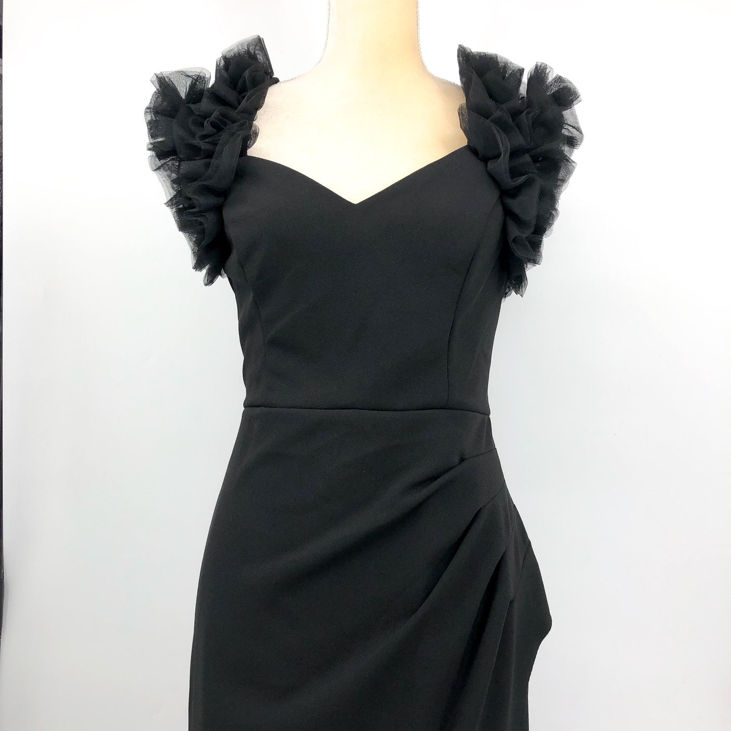 AQUA FORMAL Women's Long Scuba Crepe Dress Size 10 Black Ruffle Shoulder NWT