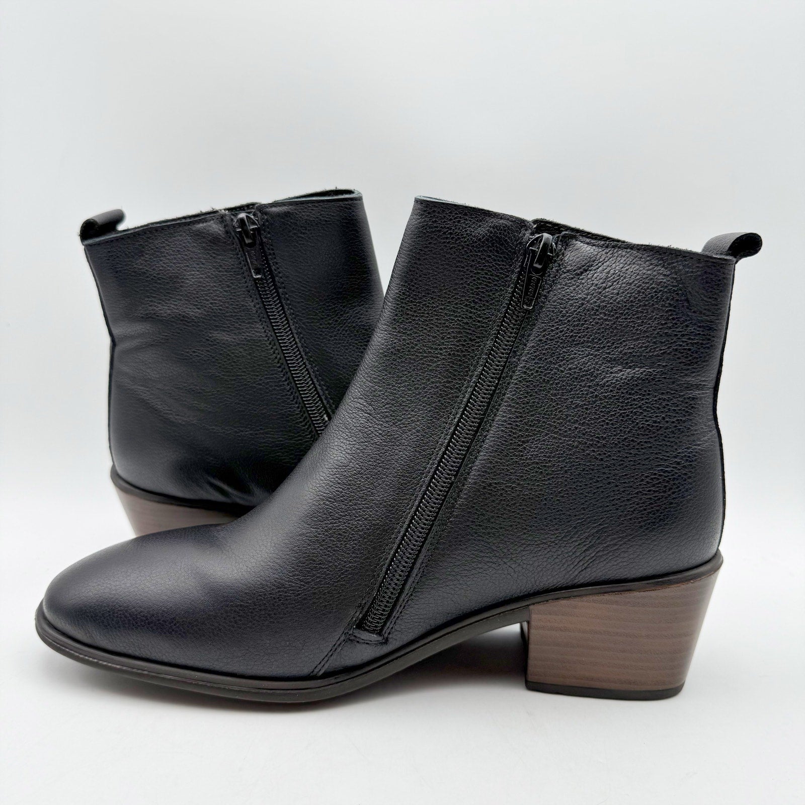 Naot Womens Ethic Ankle Boots EU 39 US 8 Black Leather NWOB