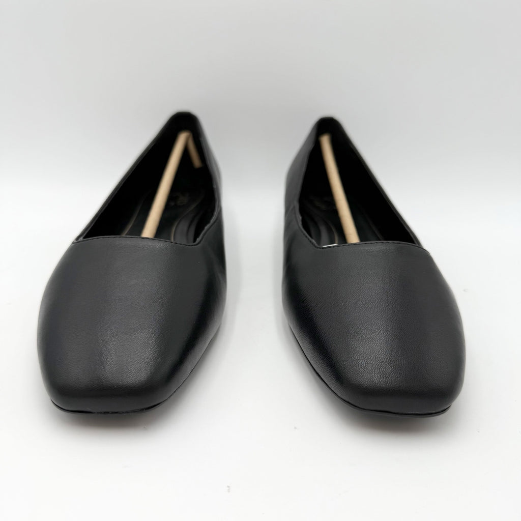 Naturalizer Womens Chelsea Ballet Flats Size 9 M Black Leather NWOB