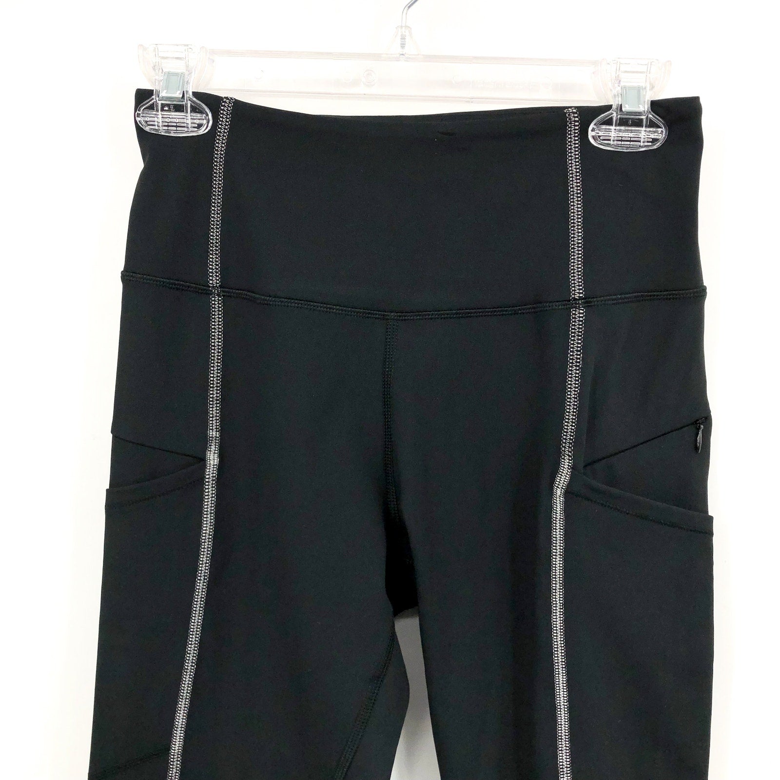 THRIVE SOCIETE Women's Reflective 7/8 Leggings Medium Black Slim Fit NWT