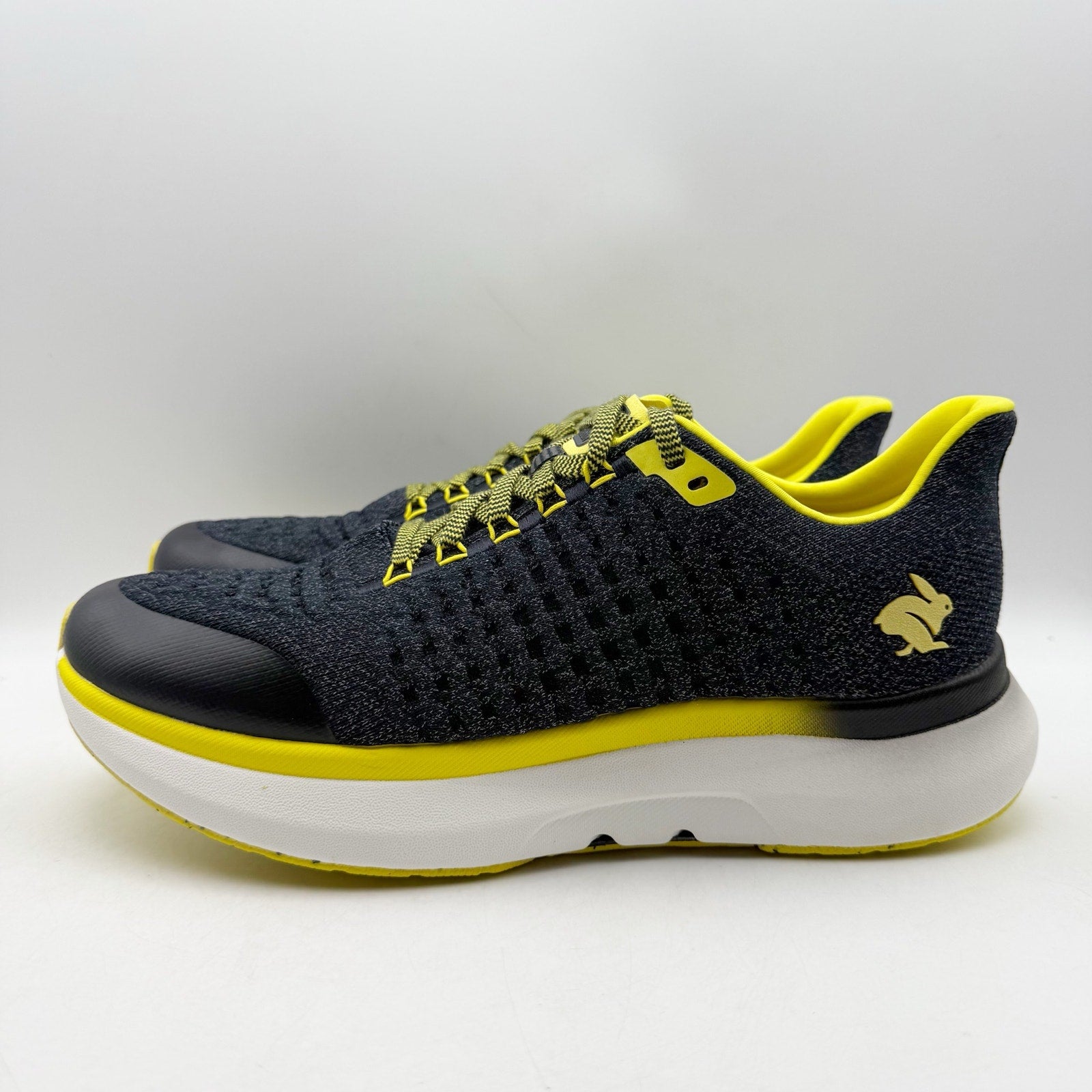 Rabbit Mens Dream Chaser Running Shoes US 12 Black Yellow Athletic Sneakers NIB