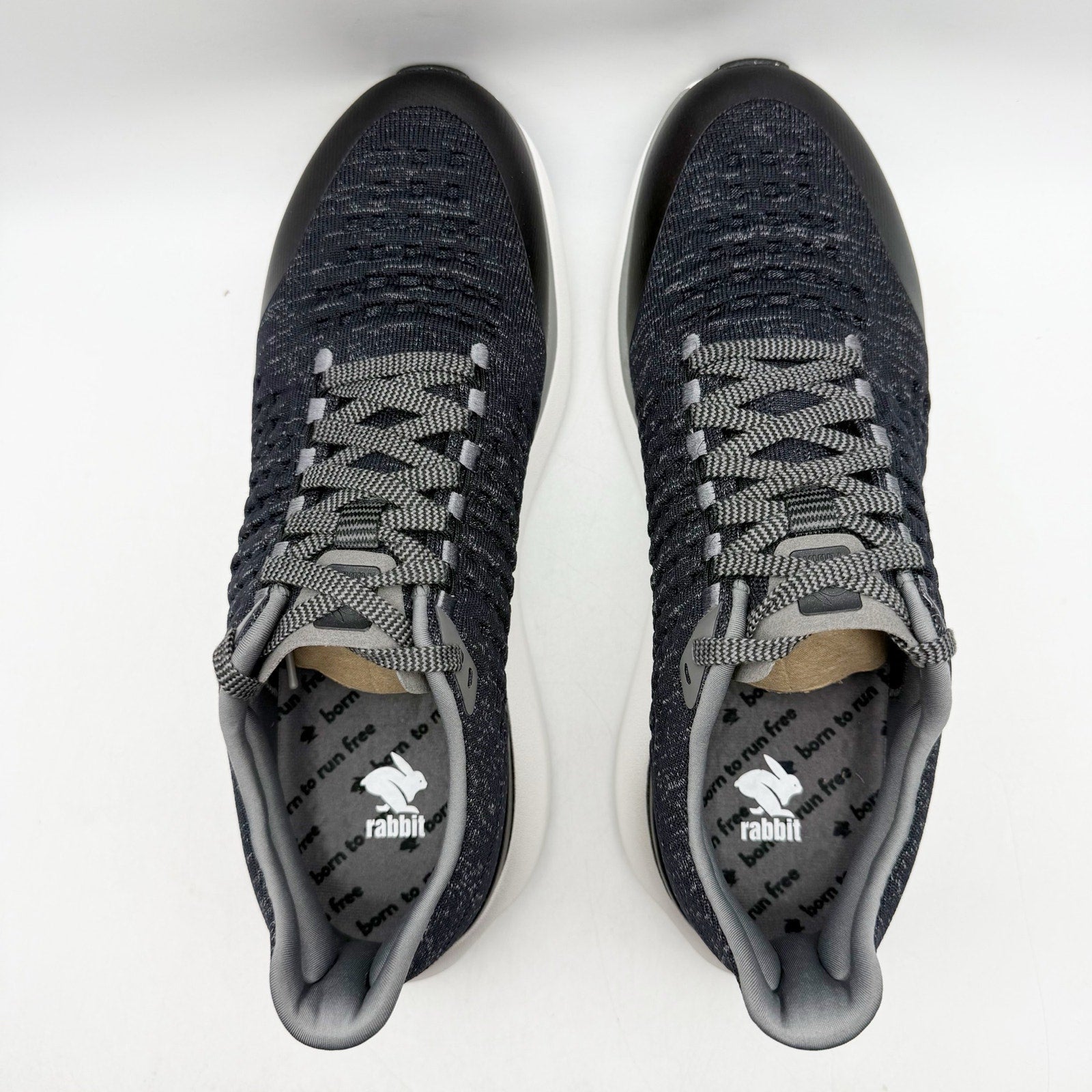 Rabbit Mens Dream Chaser Running Shoes Size 10 Black White Athletic Sneaker NIB