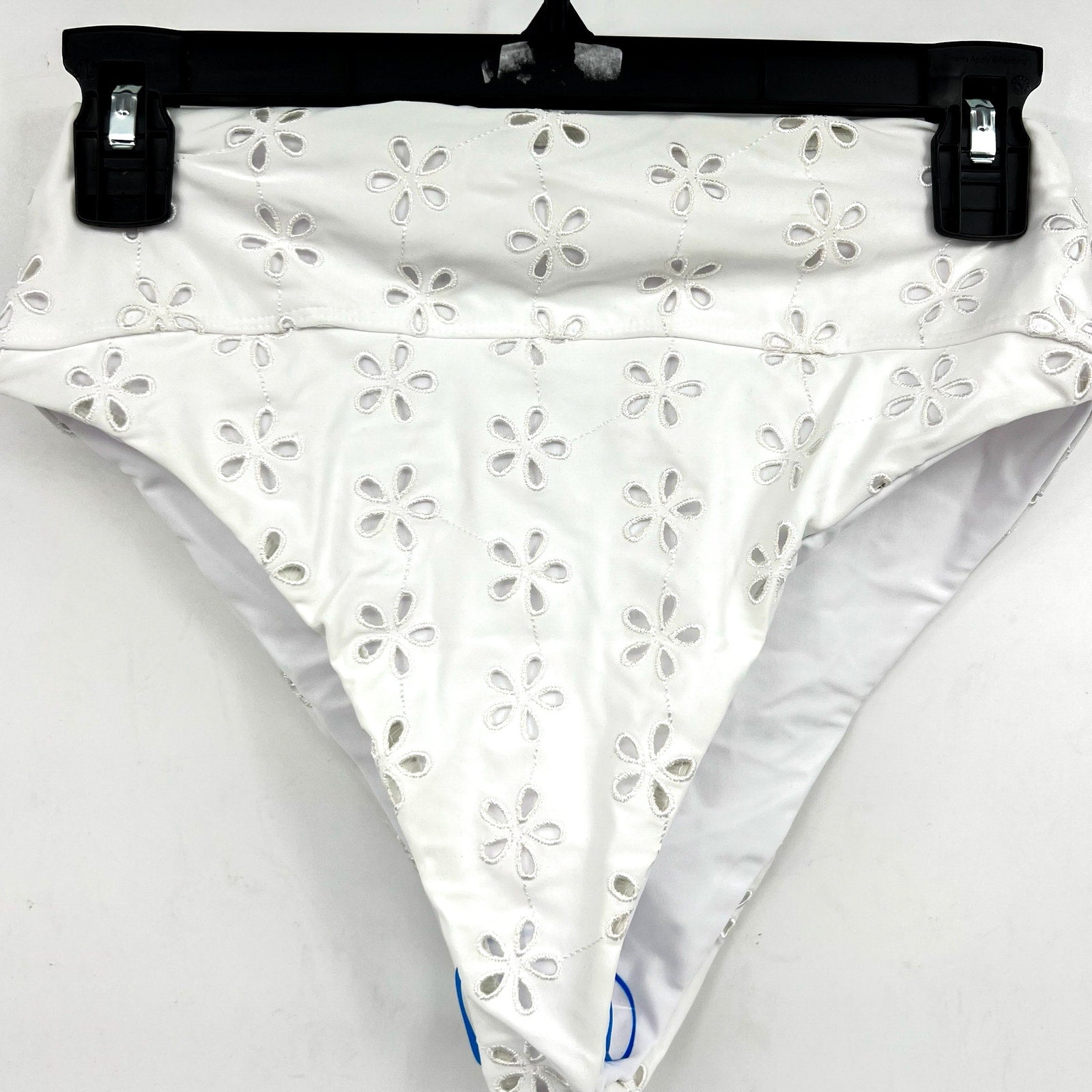 BEACH RIOT Women's Hazel Bikini Bottom Medium White Magnolia Eyelet NWOT