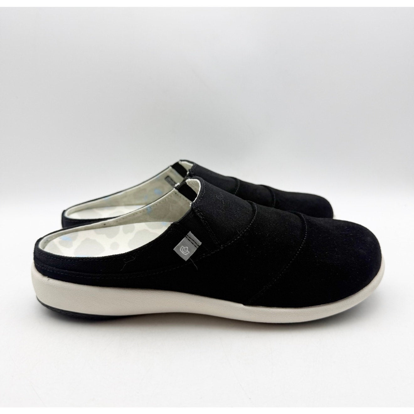 Spenco Women's Siesta Bokeh Layered Clogs Size 7.5 WIDE Black Slip-On NIB