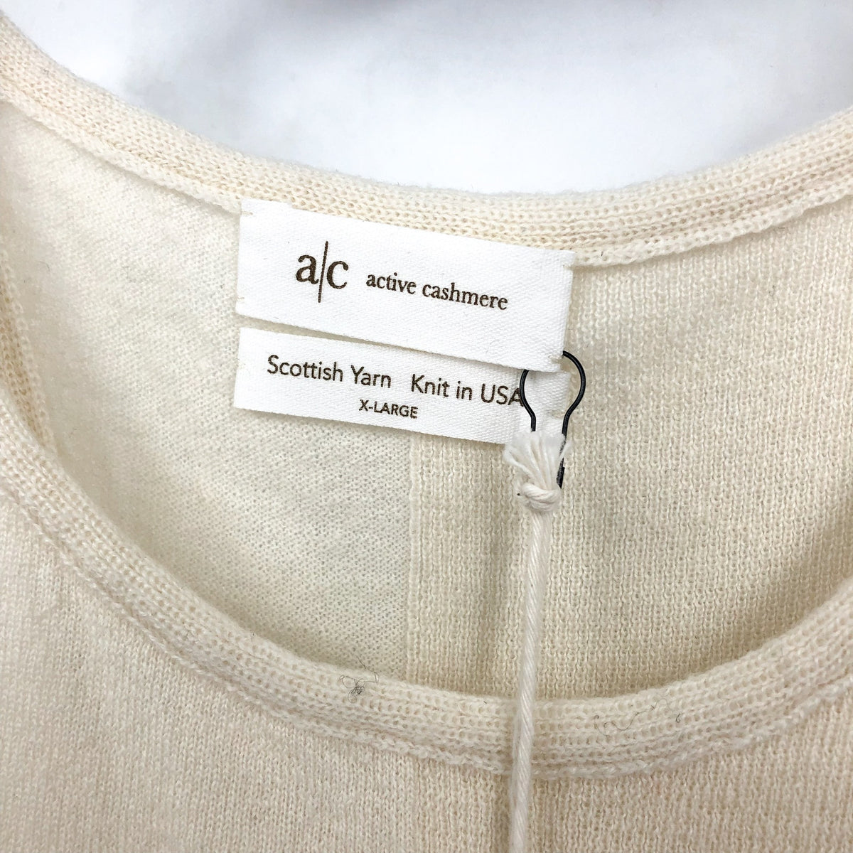 ACTIVE CASHMERE Women's Cashmere Crop Tank Top XL Cream Racerback NWT