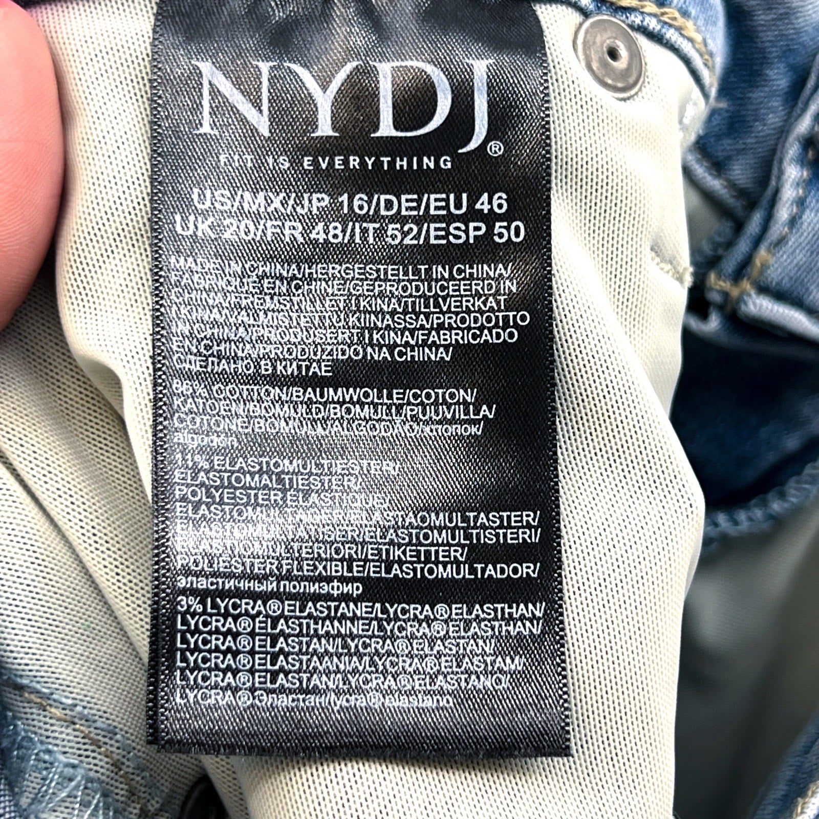 NYDJ Curves 360 Womens Slim Straight Crop Jeans Size 16 Charmed Light Blue NWT