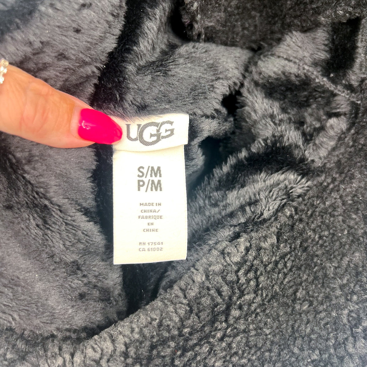 UGG Fluff Microfur Lined Bucket Hat Small Medium Black NWOT